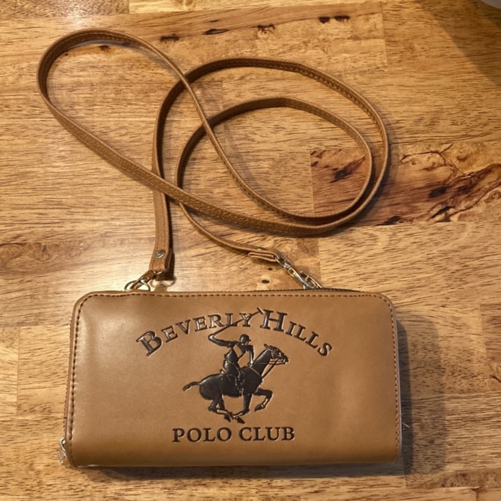 Beverly Hills Polo Club Crossbody